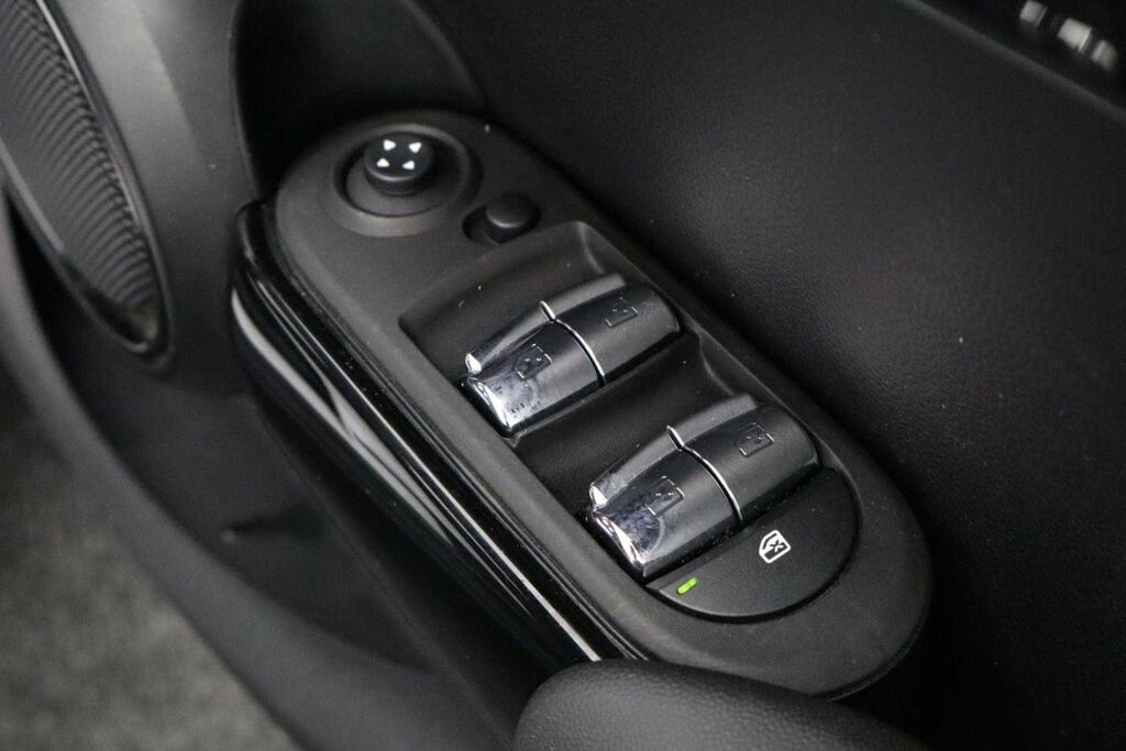 Mini Hatch 135Kw Cooper S Level 1 33Kwh Grey #20