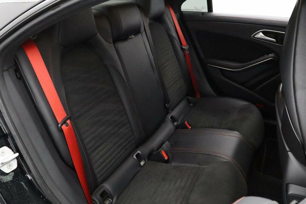 Mercedes-Benz CLA Class Gla 220 D 4Matic Grey #27