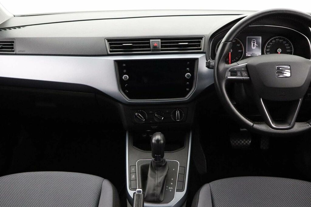 Seat Arona  Black #23