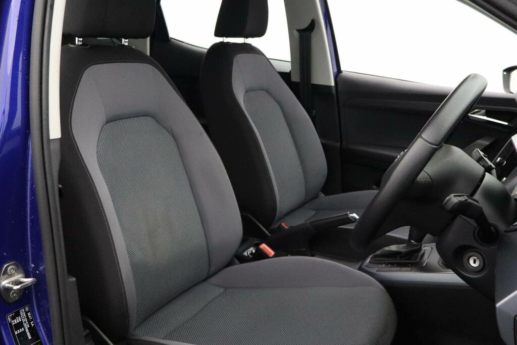Seat Arona  Black #21