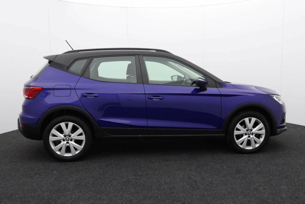 Seat Arona  Black #8