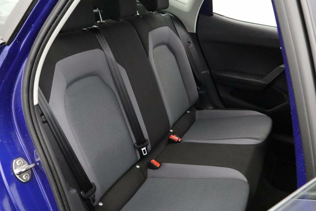 Seat Arona  Black #22