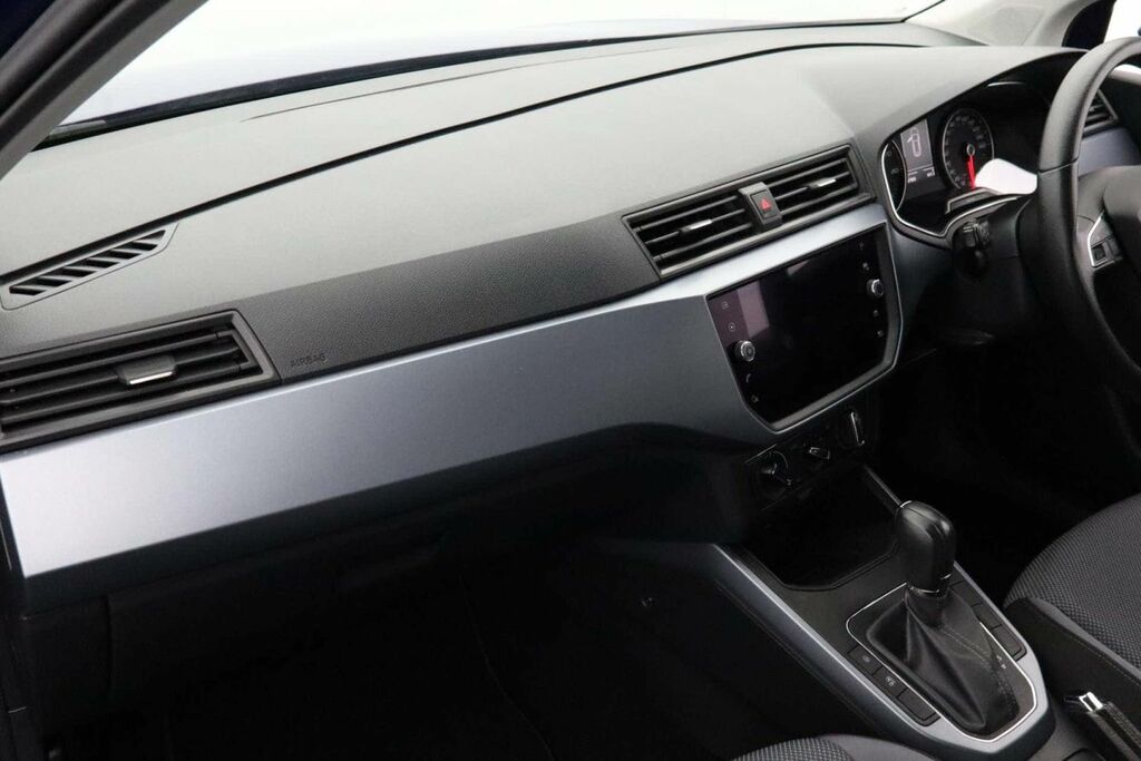 Seat Arona  Black #27