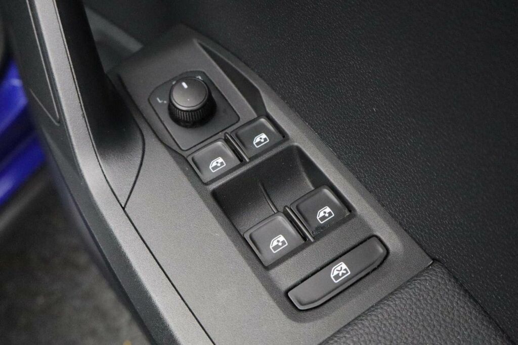 Seat Arona  Black #20