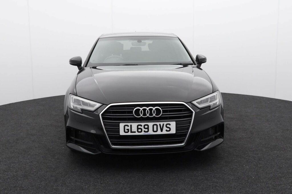 Audi A3 1.5 A3 Sportback 35 Tfsi S Line Black #2