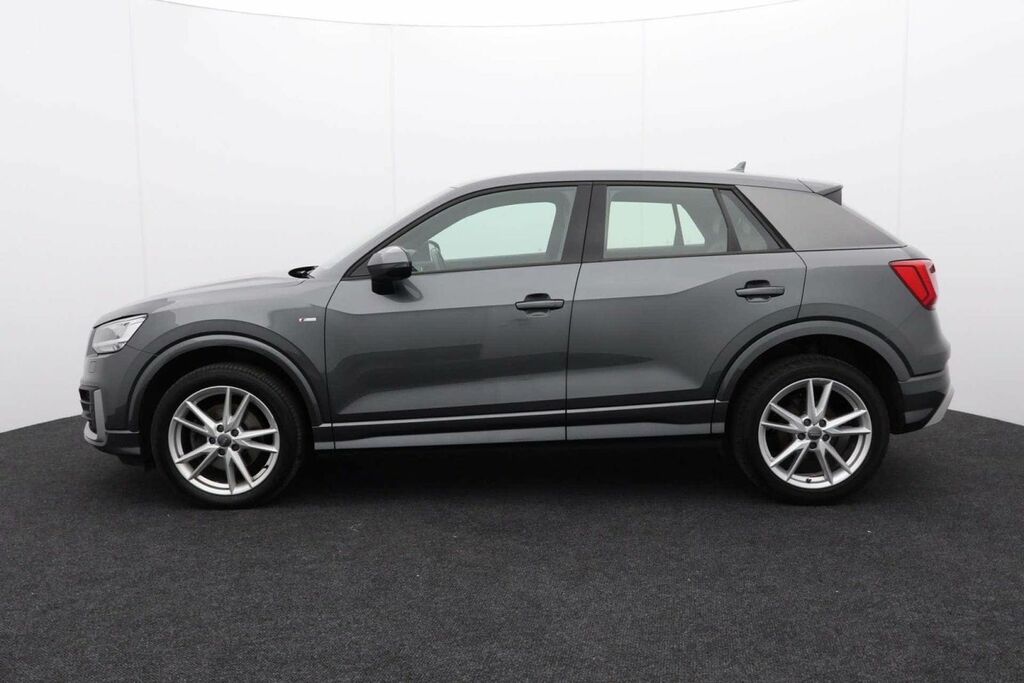 Audi Q2 1.4 Q2 S Line Tfsi AK17XWH Grey #4