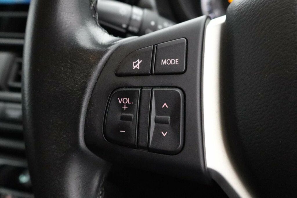 Suzuki SX4 S Cross Hatchback Black #18