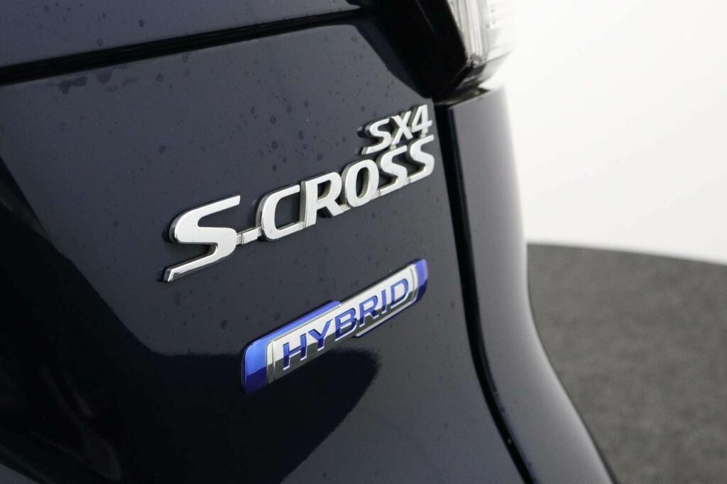 Suzuki SX4 S Cross Hatchback Black #25