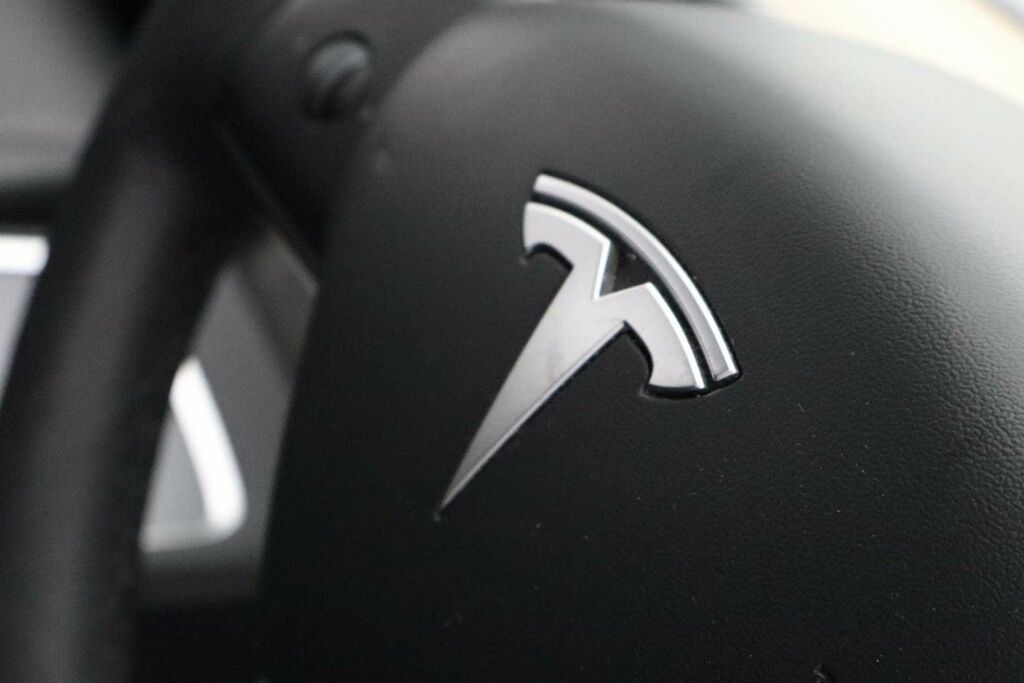 Tesla Model 3 Rwd 245 Ps Black #19