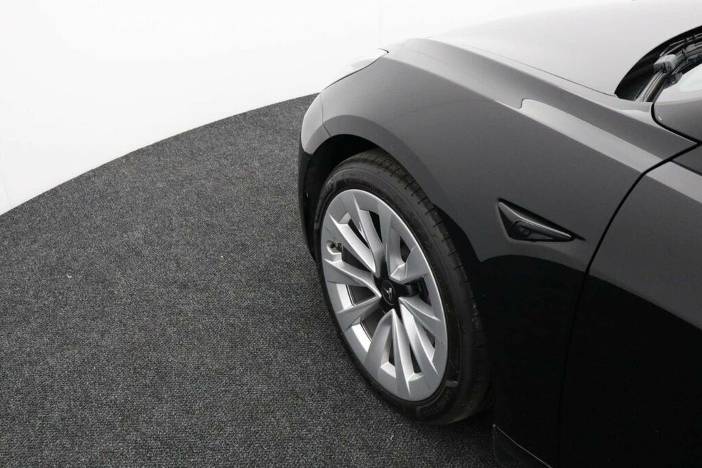 Tesla Model 3 Rwd 245 Ps Black #26
