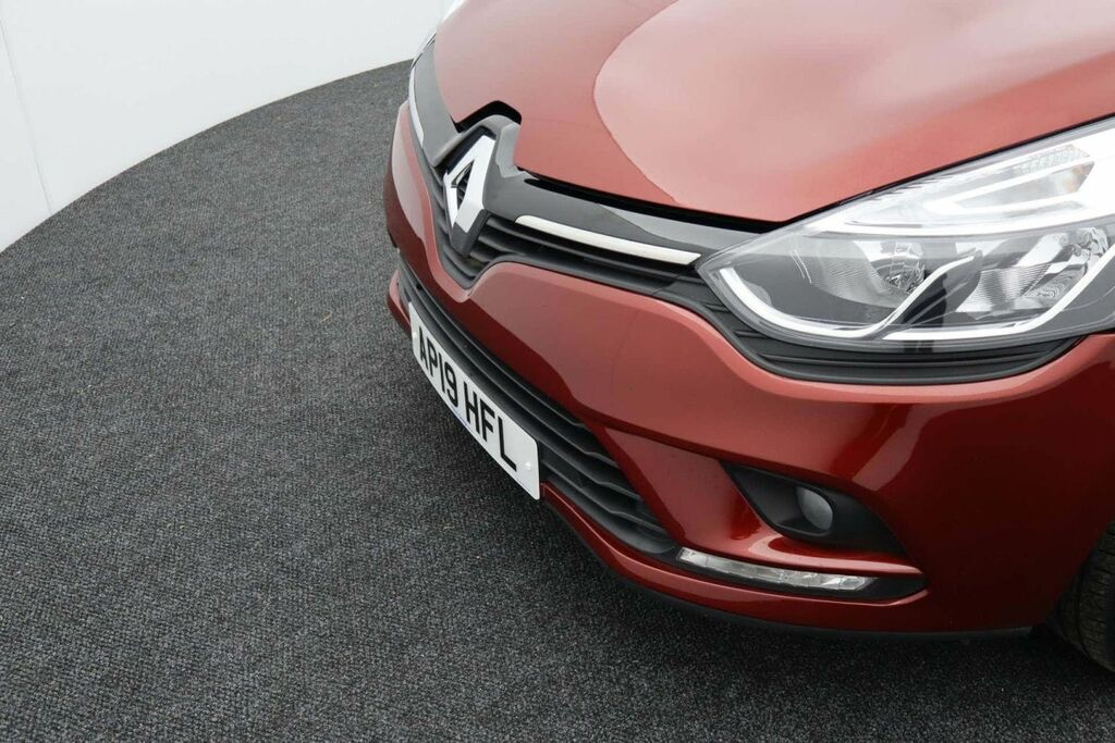Renault Clio Clio Iconic Tce Black #32