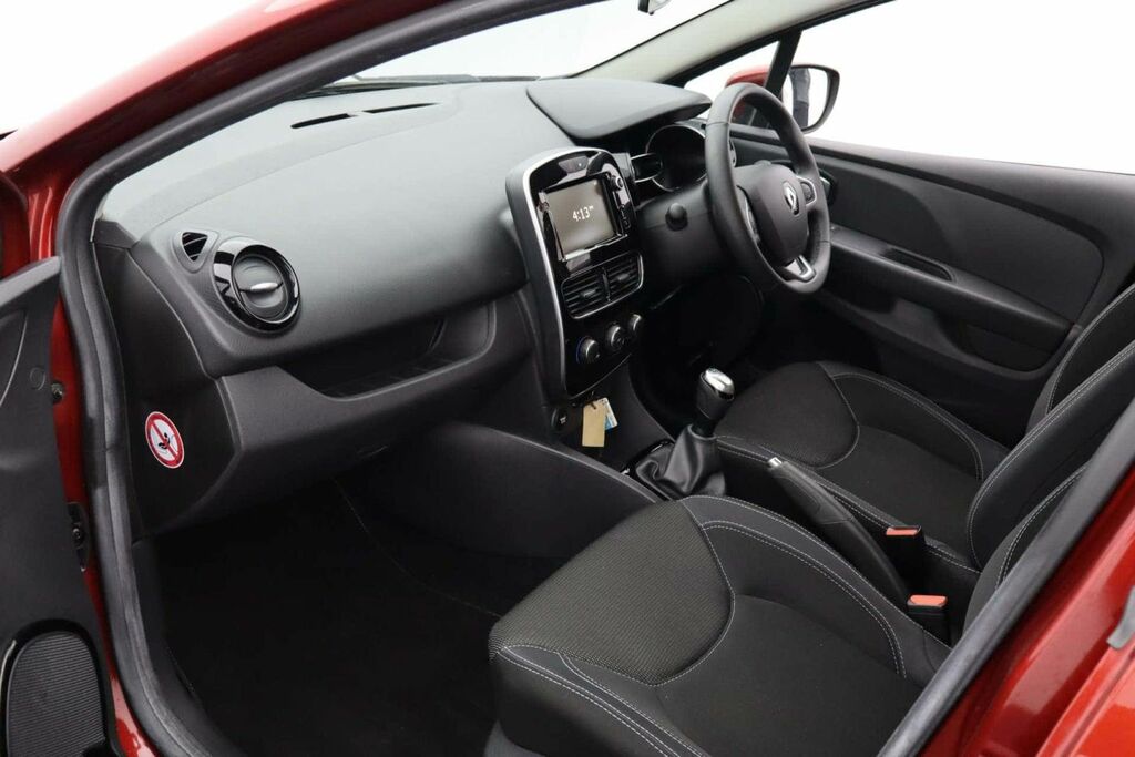 Renault Clio Clio Iconic Tce Black #29
