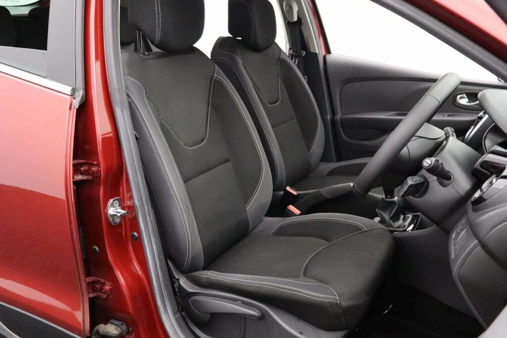 Renault Clio Clio Iconic Tce Black #22