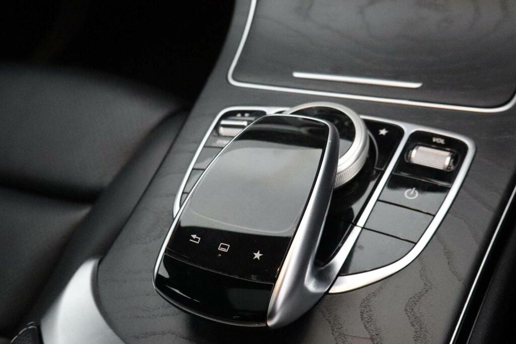 Mercedes-Benz C Class D Se White #25