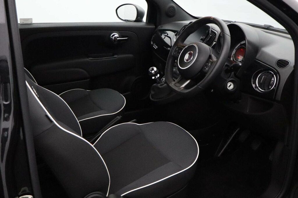 Fiat 500 Hatchback #10
