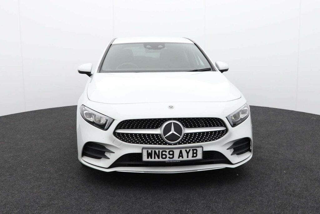 Mercedes-Benz A Class 1.3 A 200 Amg Line Premium White #2