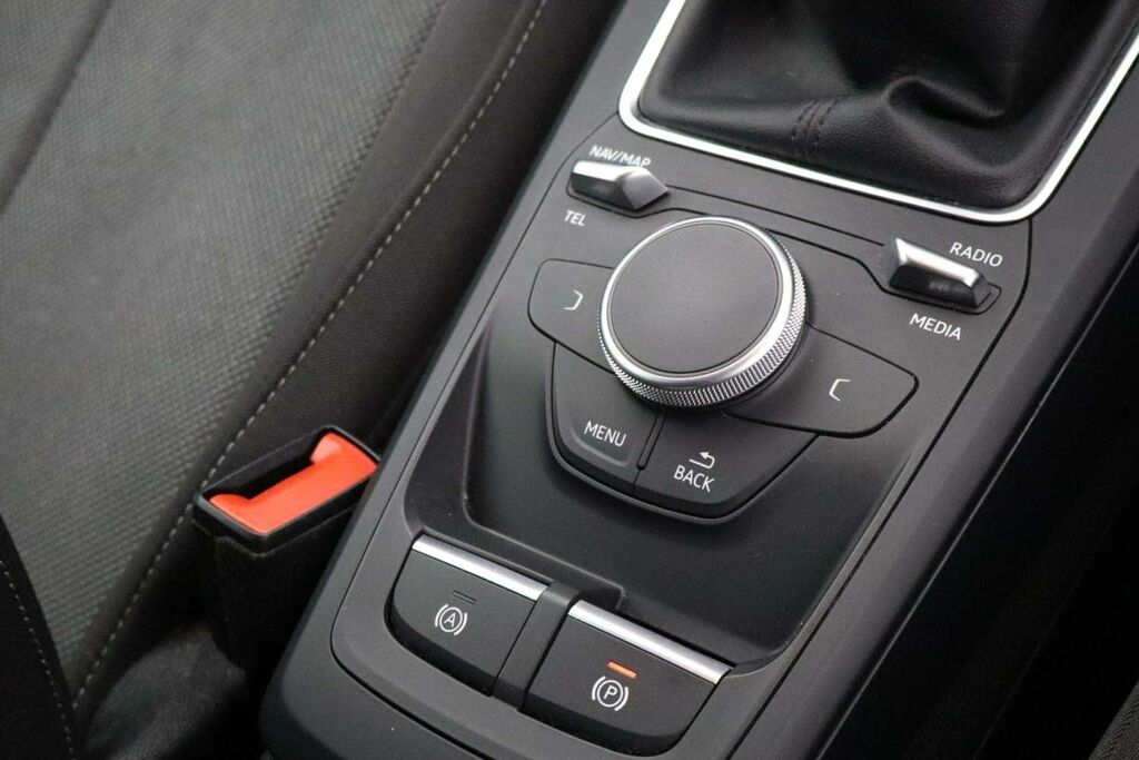 Audi Q2 Tdi S Line U6236 Ulez Black #15