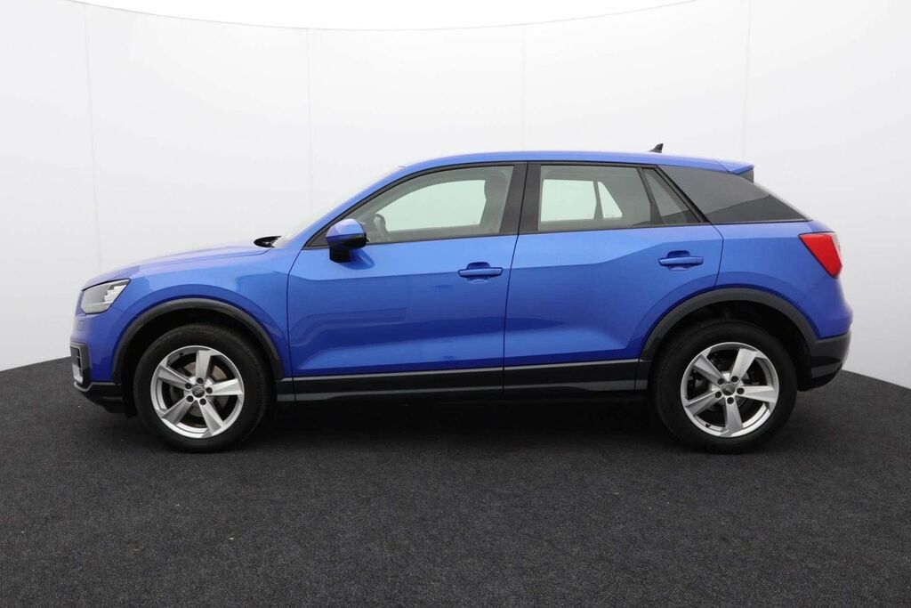 Audi Q2 1.0 Q2 Sport 30 Tfsi Blue #4