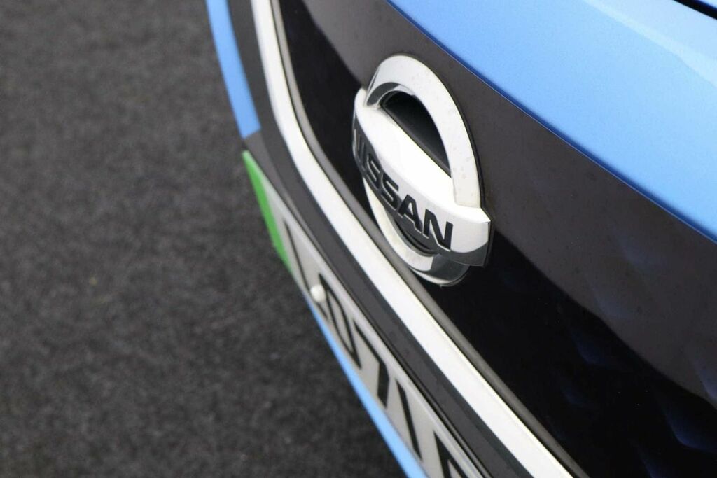 Nissan Leaf N-connecta Silver #36
