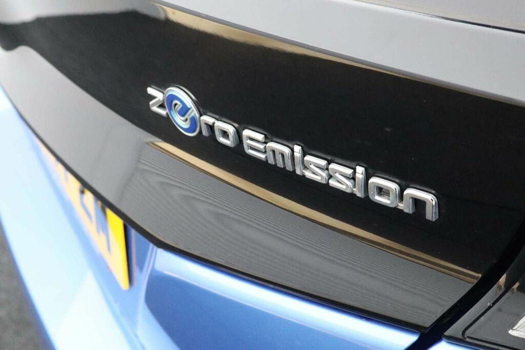 Nissan Leaf N-connecta Silver #27