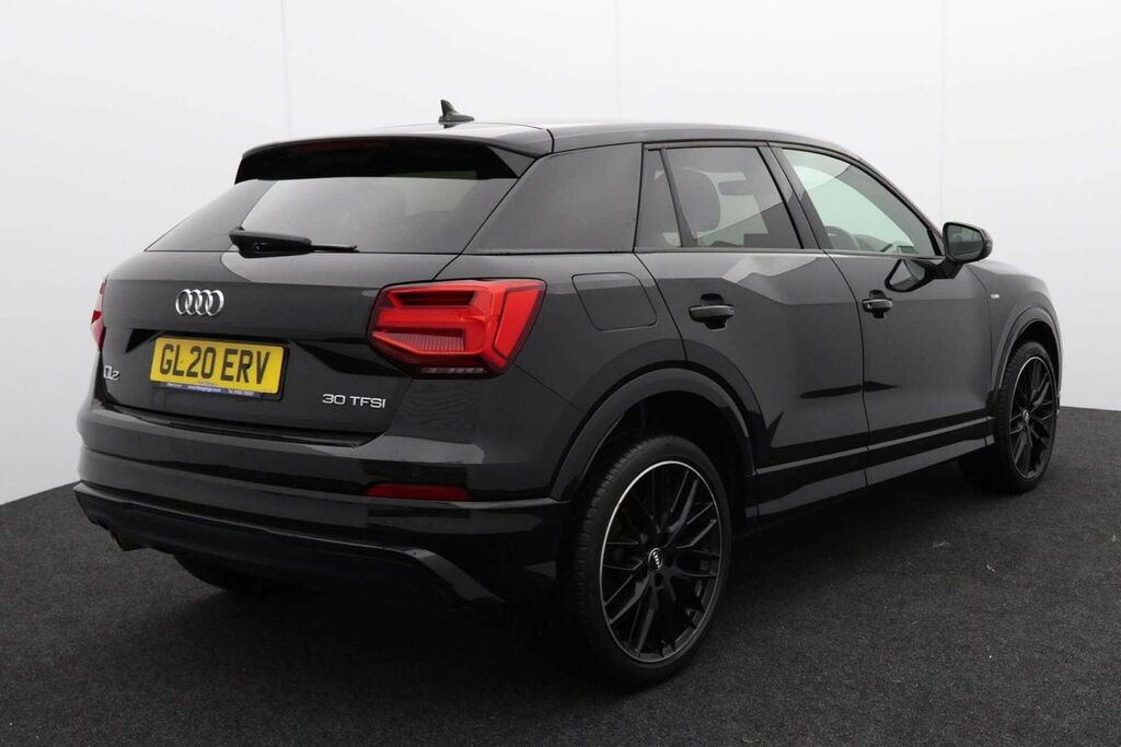 Audi Q2 30 Tdi Black Edition  #7