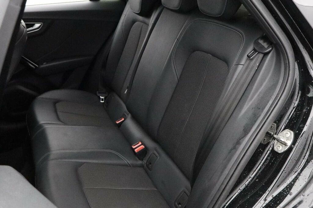 Audi Q2 30 Tdi Black Edition  #29