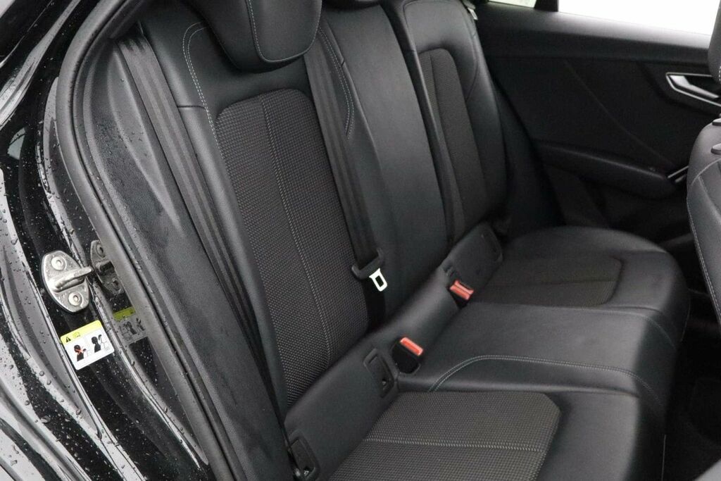 Audi Q2 30 Tdi Black Edition  #23