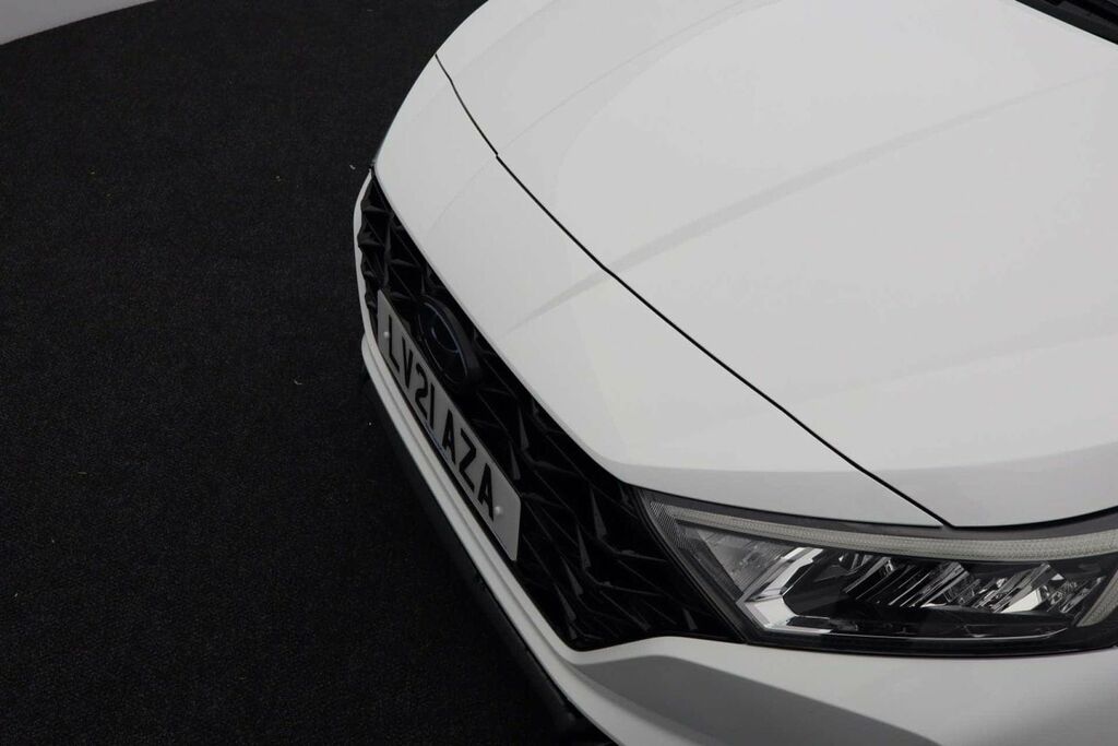 Hyundai I20 Se White #33