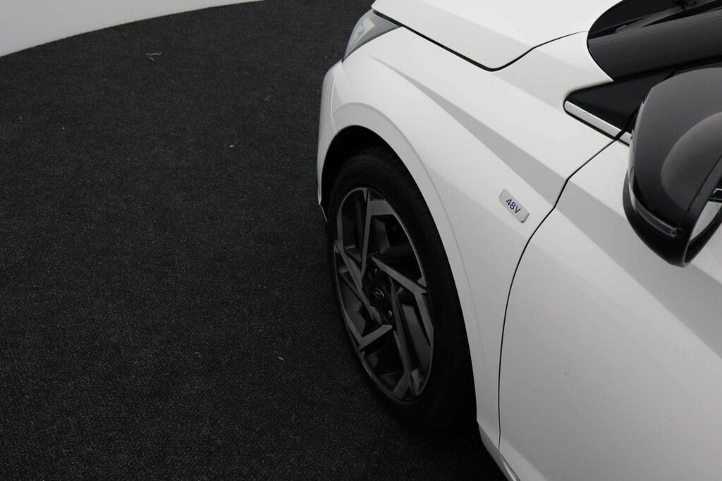 Hyundai I20 Se White #31