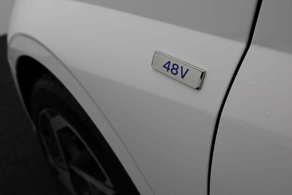 Hyundai I20 Se White #32