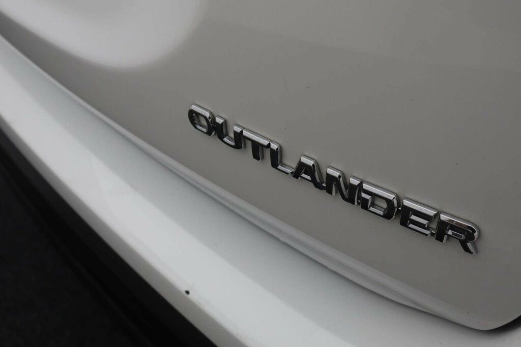 Mitsubishi Outlander Mivec 4 Silver #24