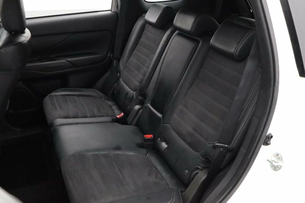 Mitsubishi Outlander Mivec 4 Silver #28