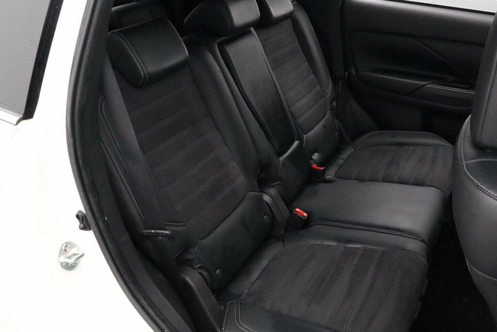 Mitsubishi Outlander Mivec 4 Silver #22