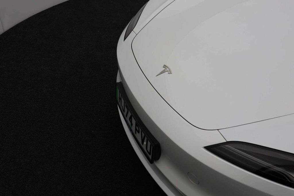 Tesla Model 3 Rwd 245 Ps White #32