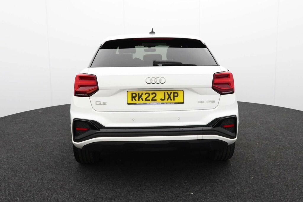 Audi Q2 1.5 Q2 Black Edition 35 Tfsi White #6