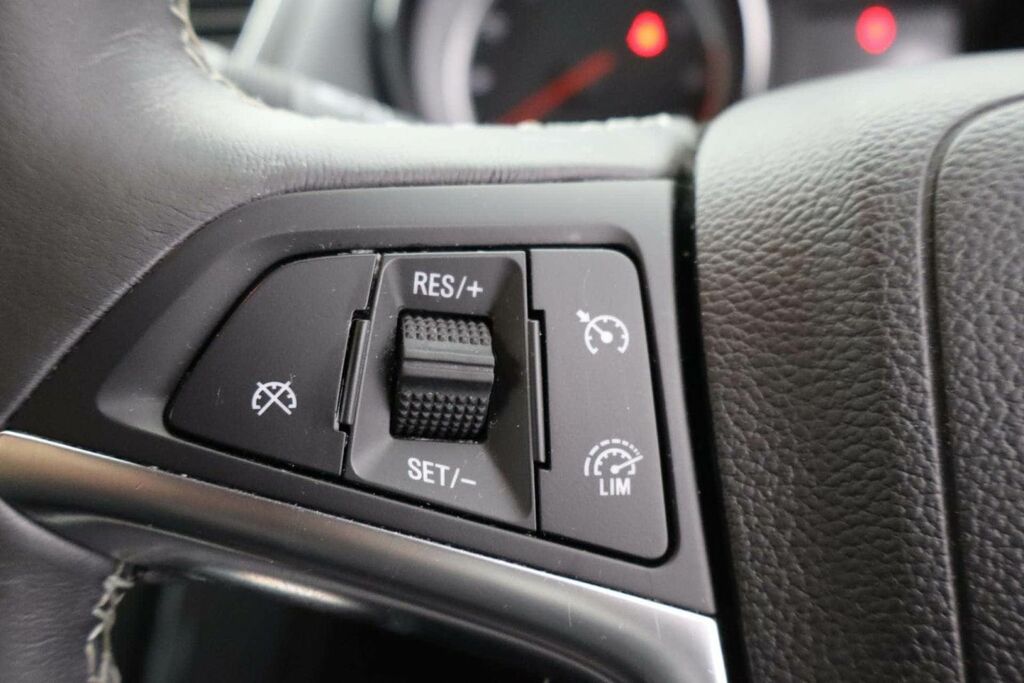 Vauxhall Mokka Black #17