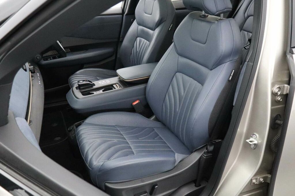 Nissan Ariya Evolve Grey #29