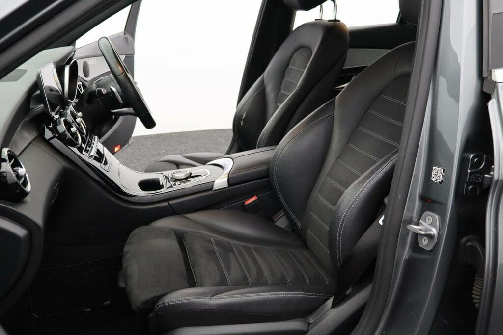 Mercedes-Benz C Class Amg Line White #31