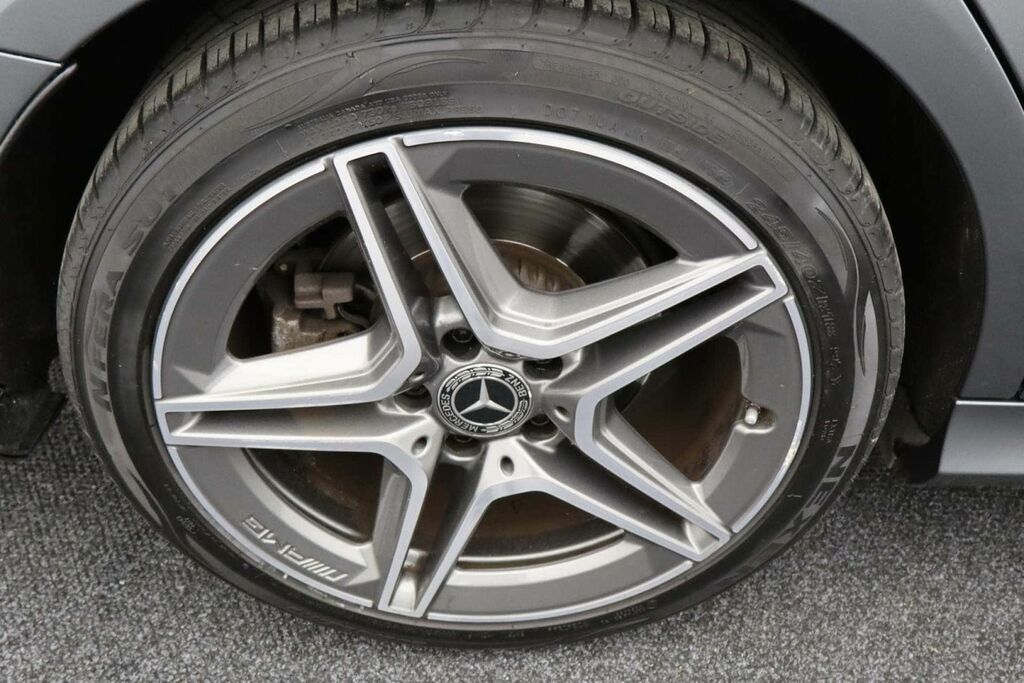 Mercedes-Benz C Class Amg Line White #9