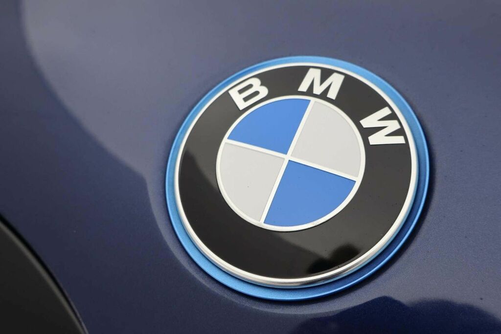 BMW iX3 80Kwh Premier Edition Black #34