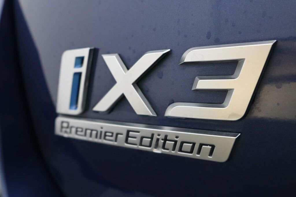BMW iX3 80Kwh Premier Edition Black #26