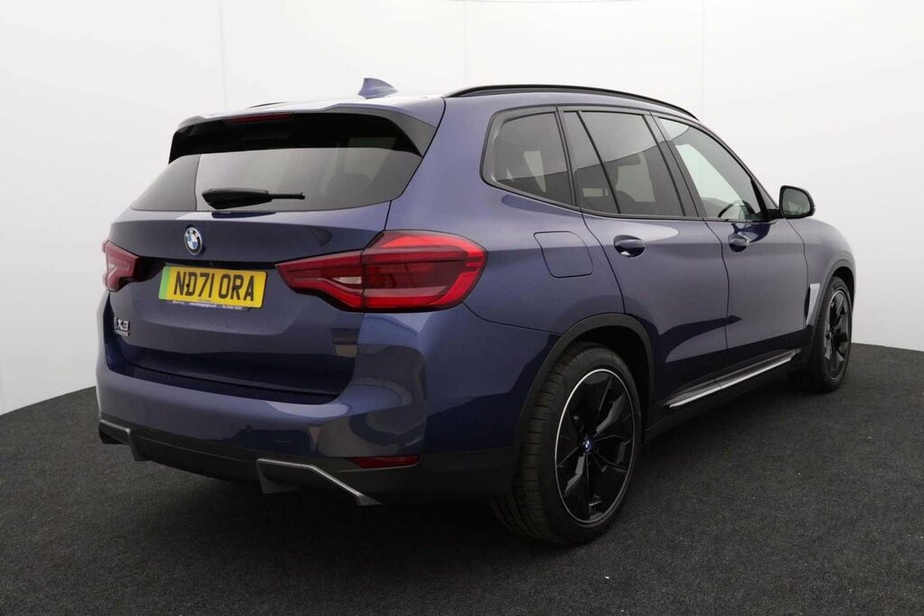 BMW iX3 80Kwh Premier Edition Black #7