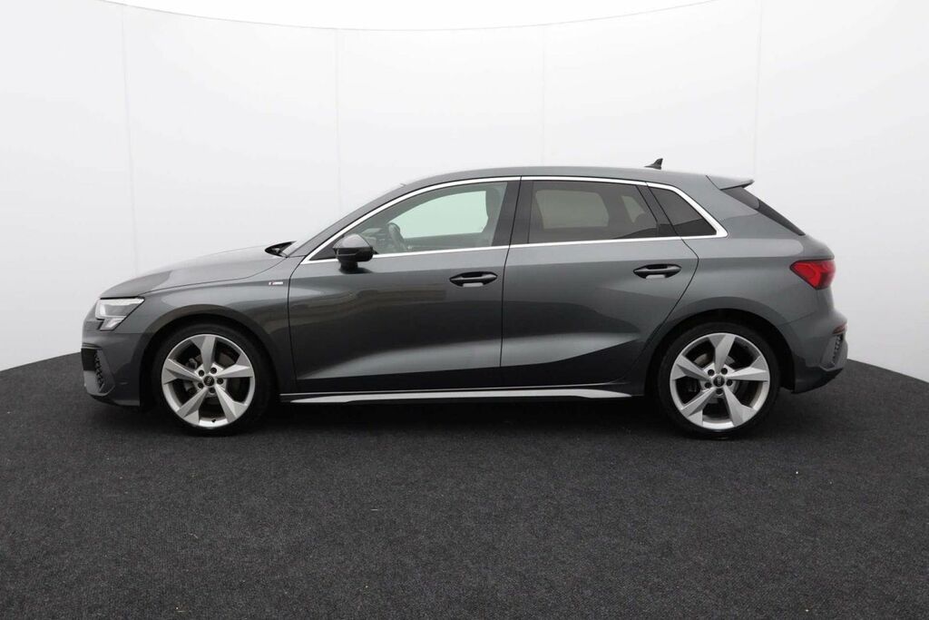 Audi A3 1.5 A3 Sportback 35 Tfsi Mhev S Line Grey #4