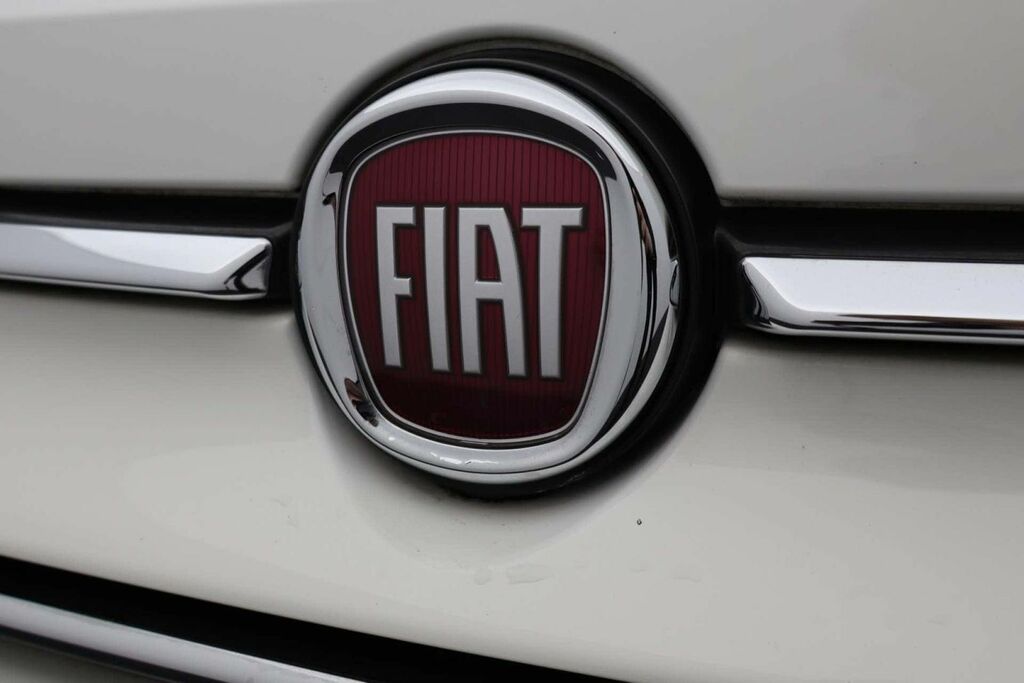 Fiat 500 Lounge Red #28
