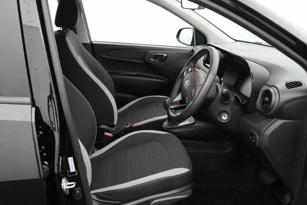 Hyundai I10 Advance Red #10