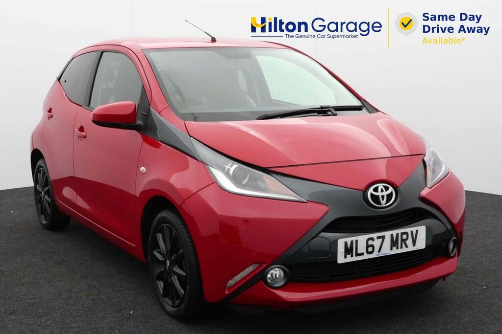 Toyota Aygo X 1.0 Aygo X-style Vvt-i Cvt Red
