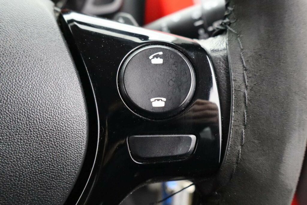 Toyota Aygo X X-clusiv 3 Grey #16