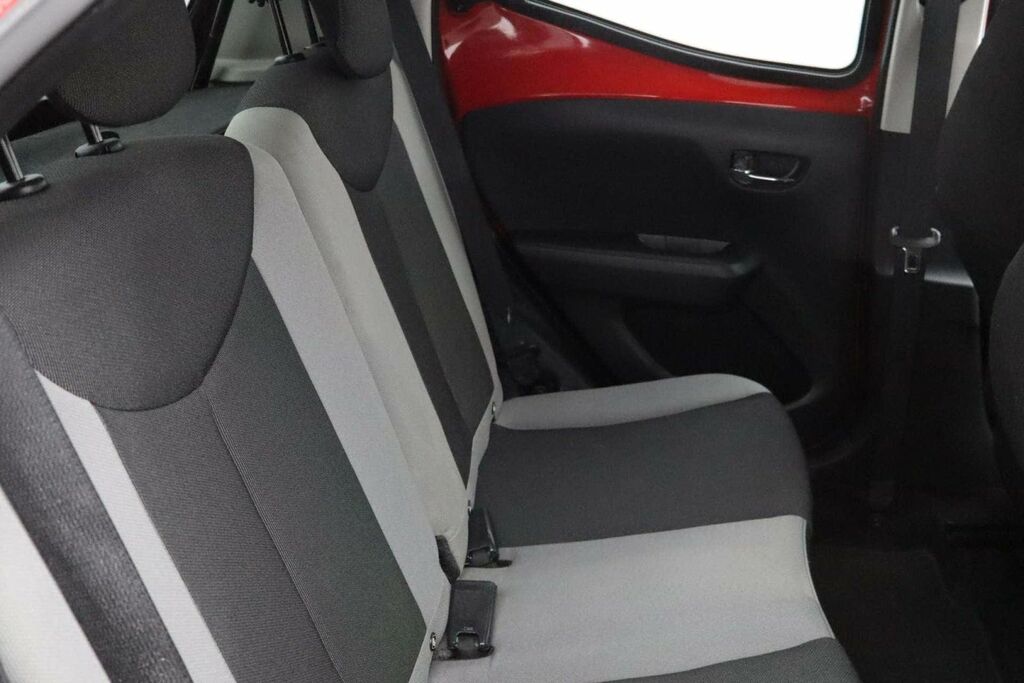 Toyota Aygo X X-clusiv 3 Grey #20