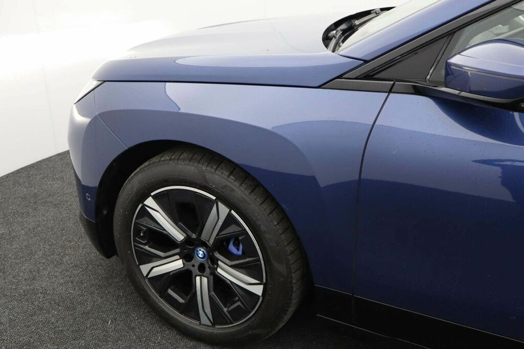 BMW iX M Sport Edition Black #31
