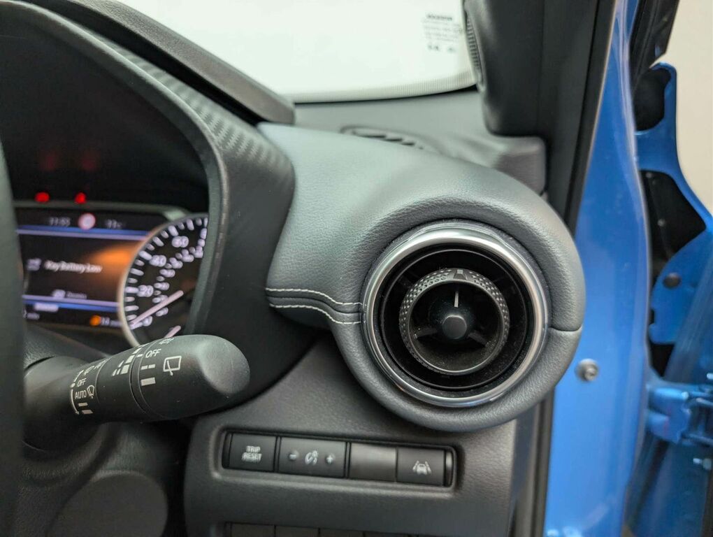 Nissan Juke Tekna Grey #21